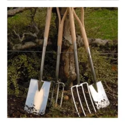 Talen Tools Cirkelsproeier Op Piket Met Nippel In Blister